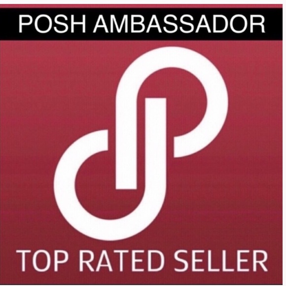 Nicole 🎉💕 POSH AMBASSADOR 💕🎉 - Picture 2 of 8